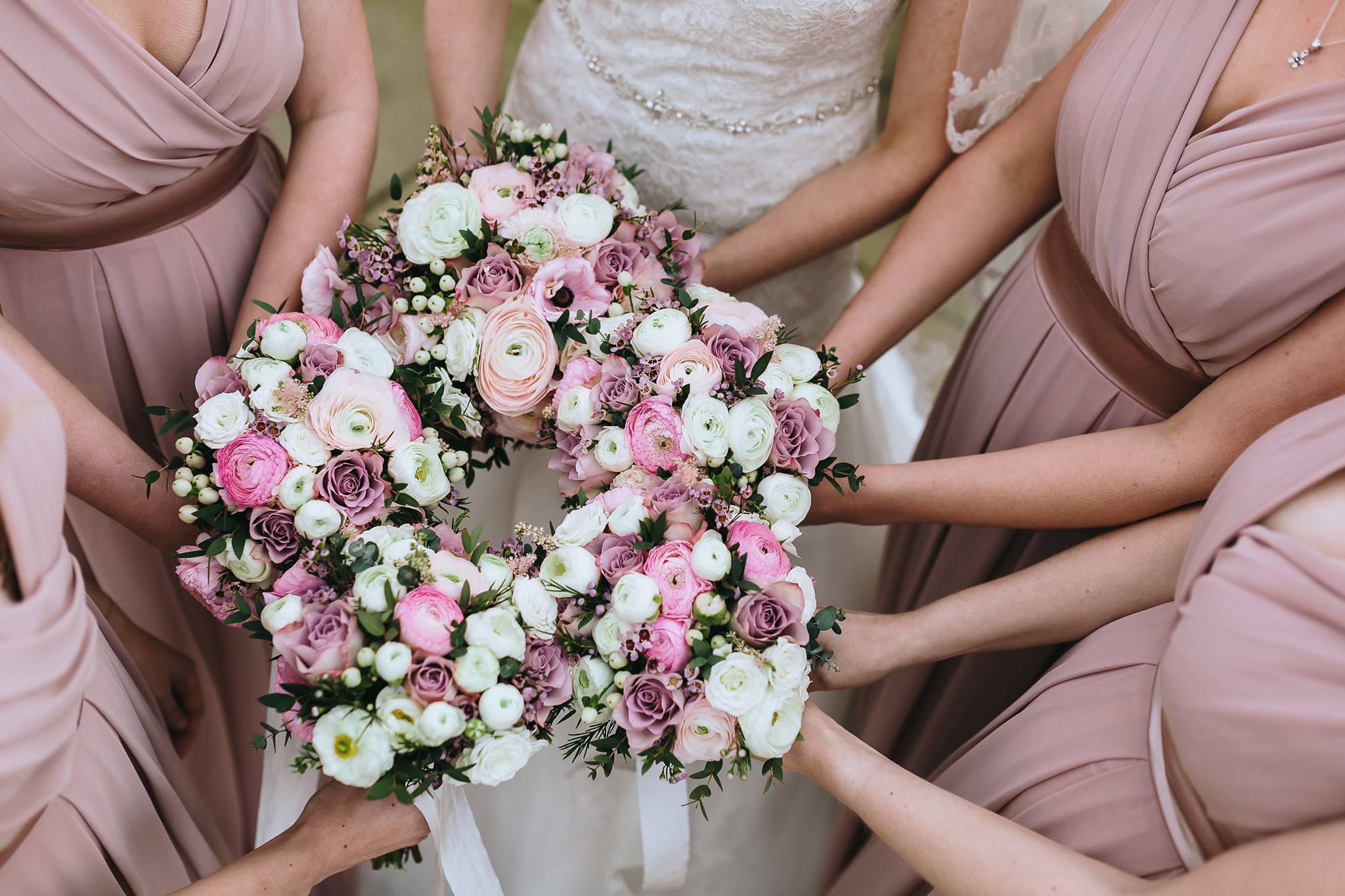 From the Professionals: Choosing A Wedding Colour Palette